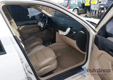 2001 Volkswagen Jetta Gls 1.8L Turbo z USA, uszkodzony, nr VIN 3VWSD69MX1M100849